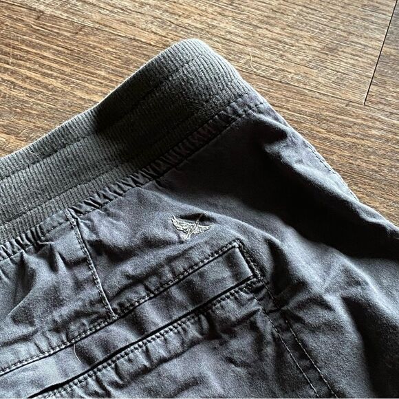 Eddie Bauer Shorts Pull On Grey 12 Cotton Athleisure - Picture 9 of 15